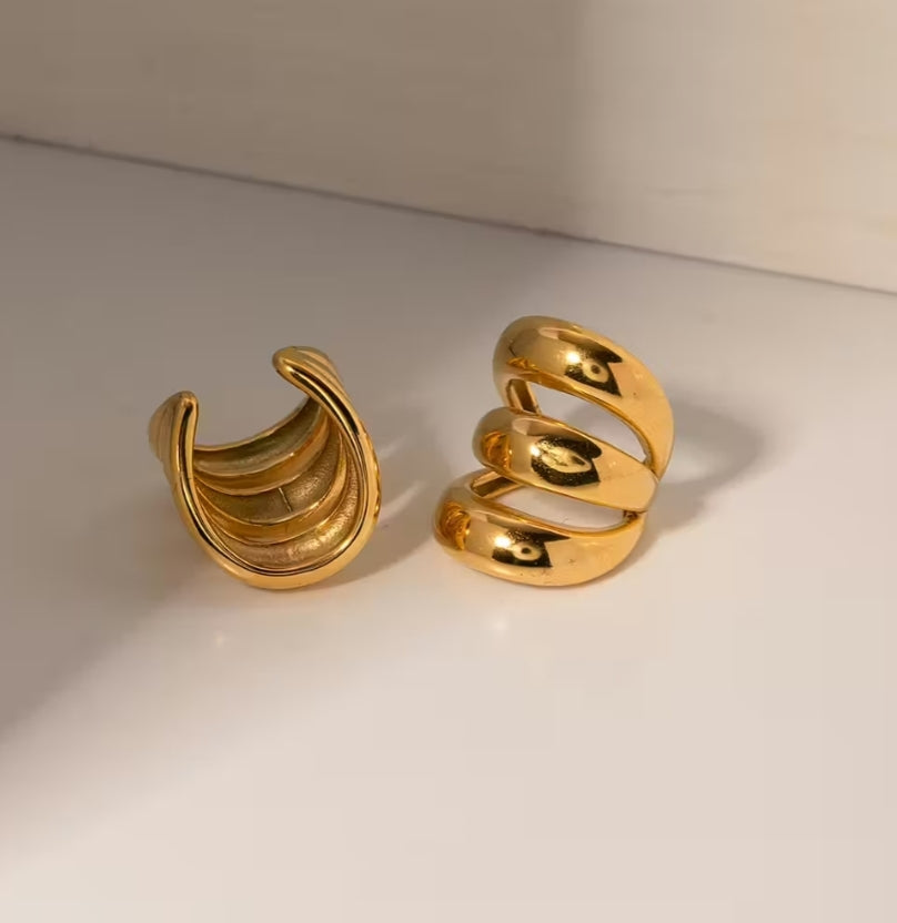 Gilded wave ear cuffs