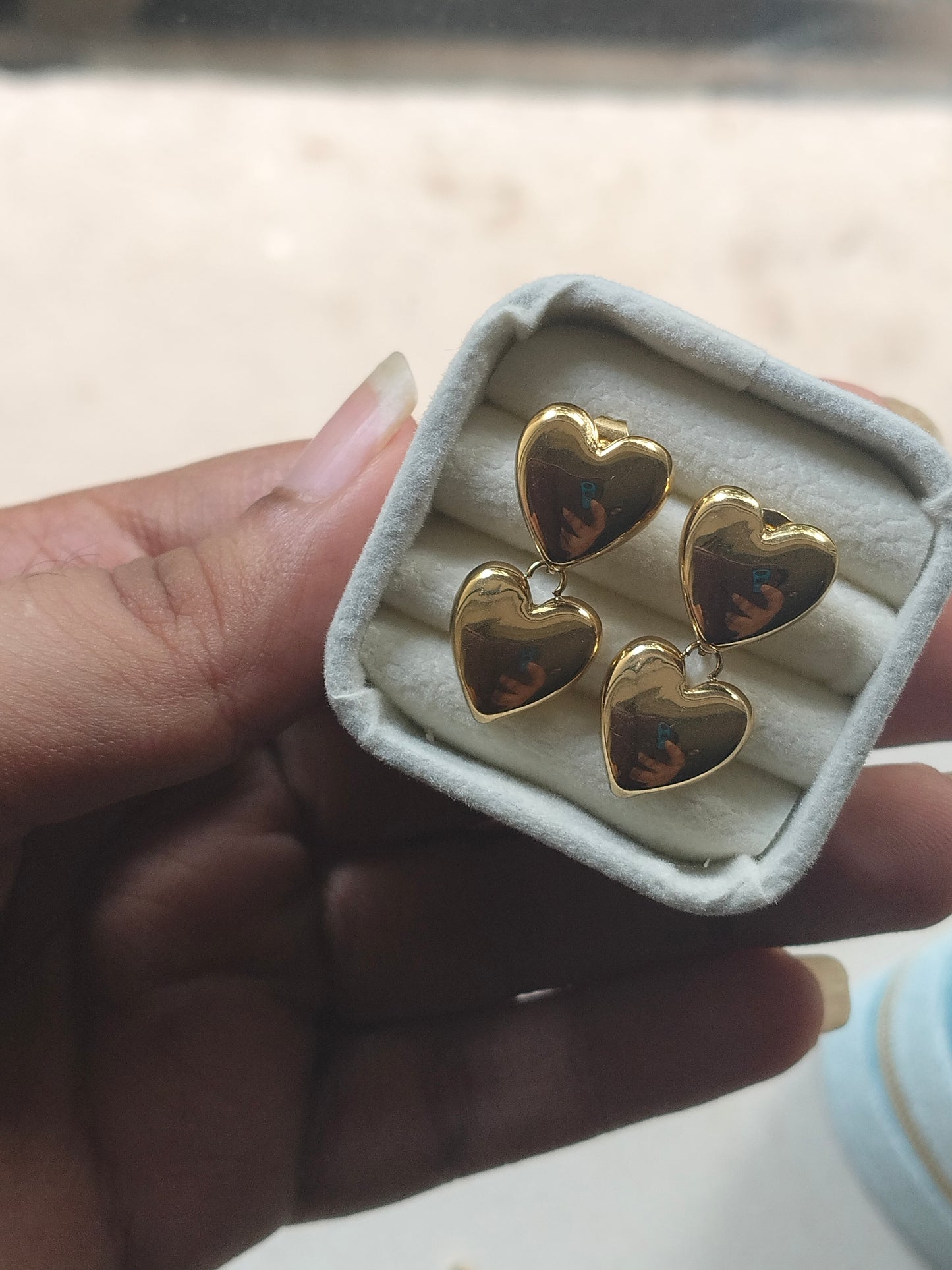 Amour Heart Drop Dangler earrings
