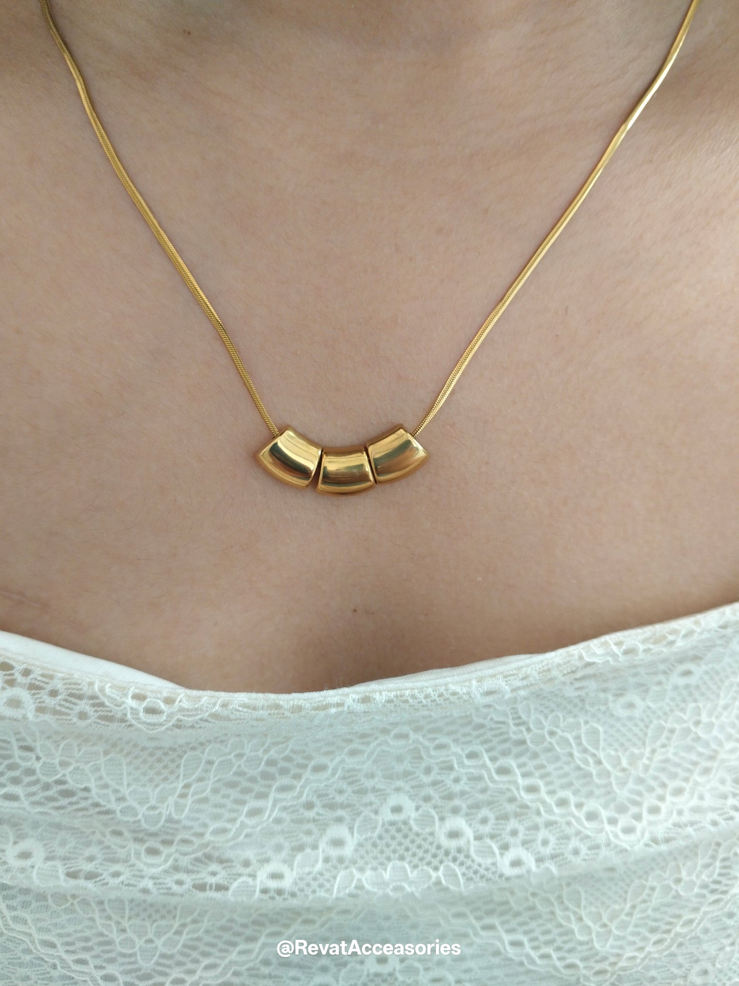 Trio Herringbone necklace
