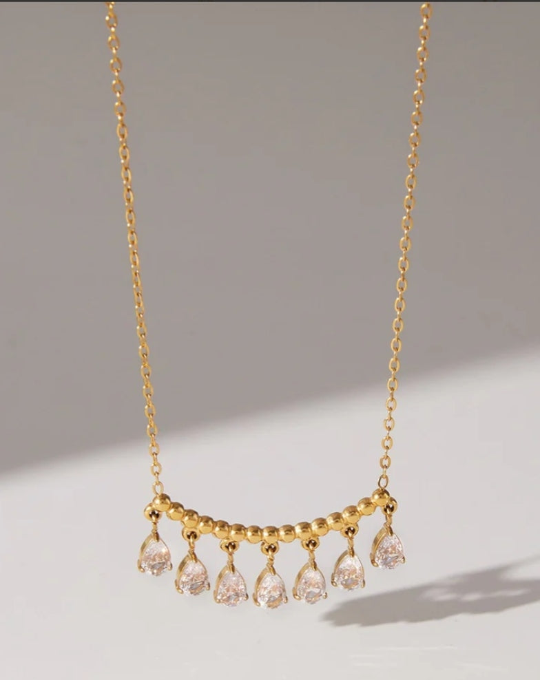 Céleste Teardrop Fringe Necklace