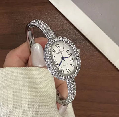 Baignoire Elegance Crystal Watch