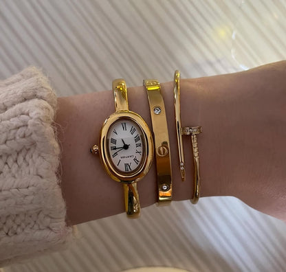 Baignoire d’Or Classic Watch