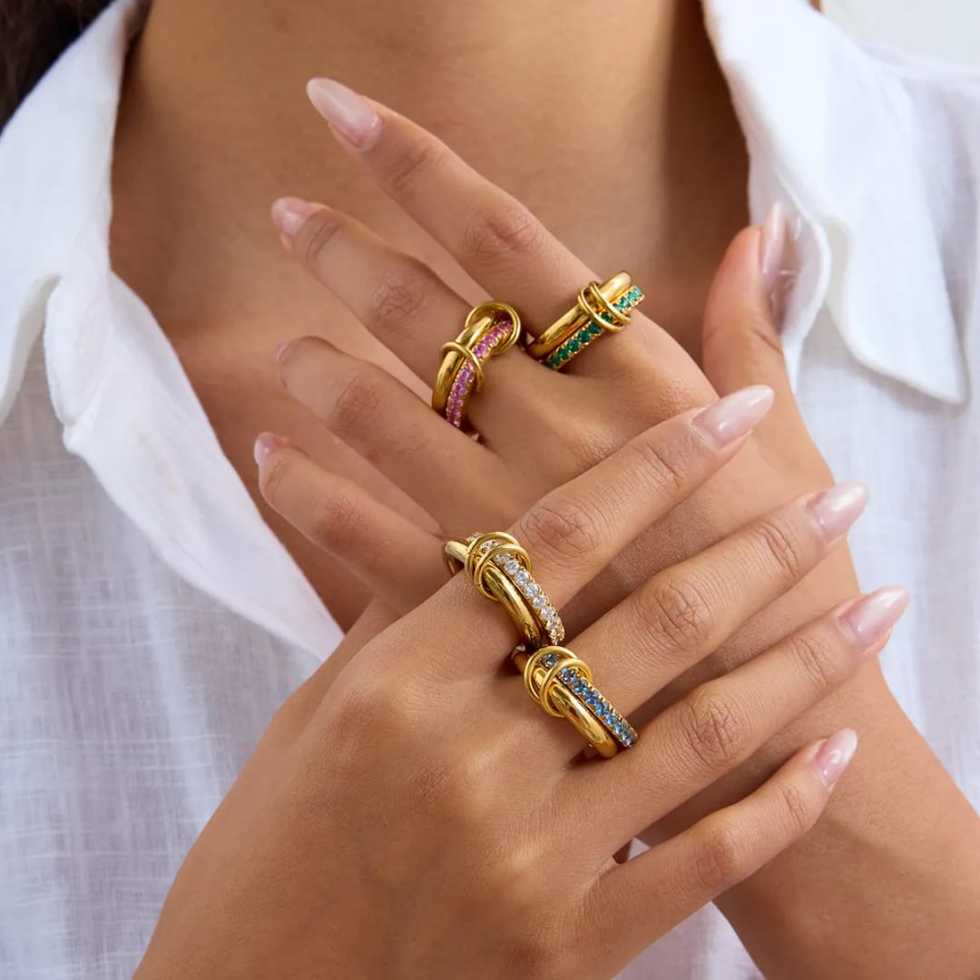 Nœud Pavé Statement Stacked Ring