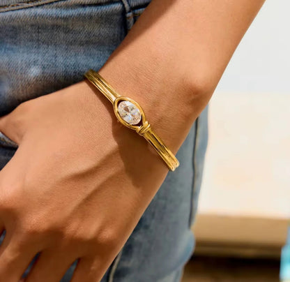 Étoile Oval Crystal Cuff Bracelet